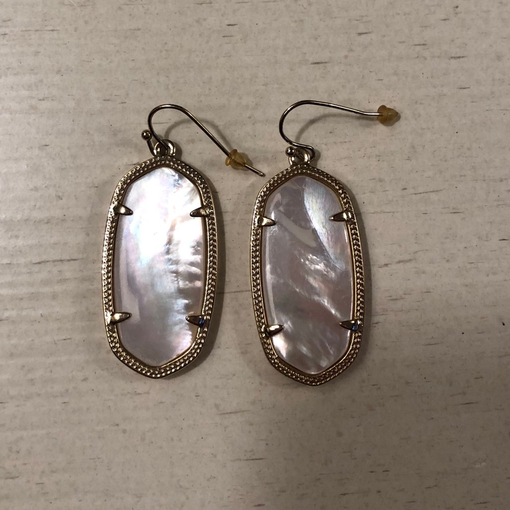 Pear-white Kendra Scott Earrings